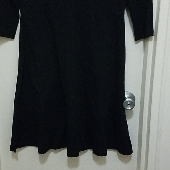 Old Navy black skater style dress - Picture 4 of 6